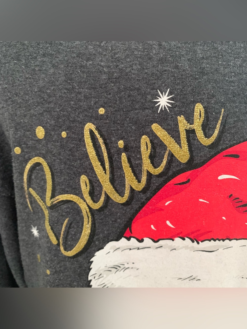 Simply Southern Christmas Shirt Santa Dog Graphic Gray Glitter Long Sleeve Sz M - Picture 5 of 11